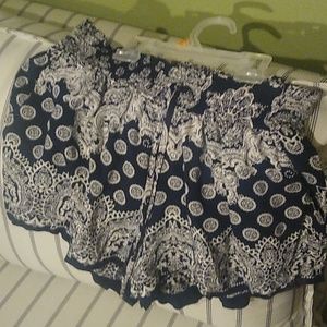 Dark Blue & white pocket shorts